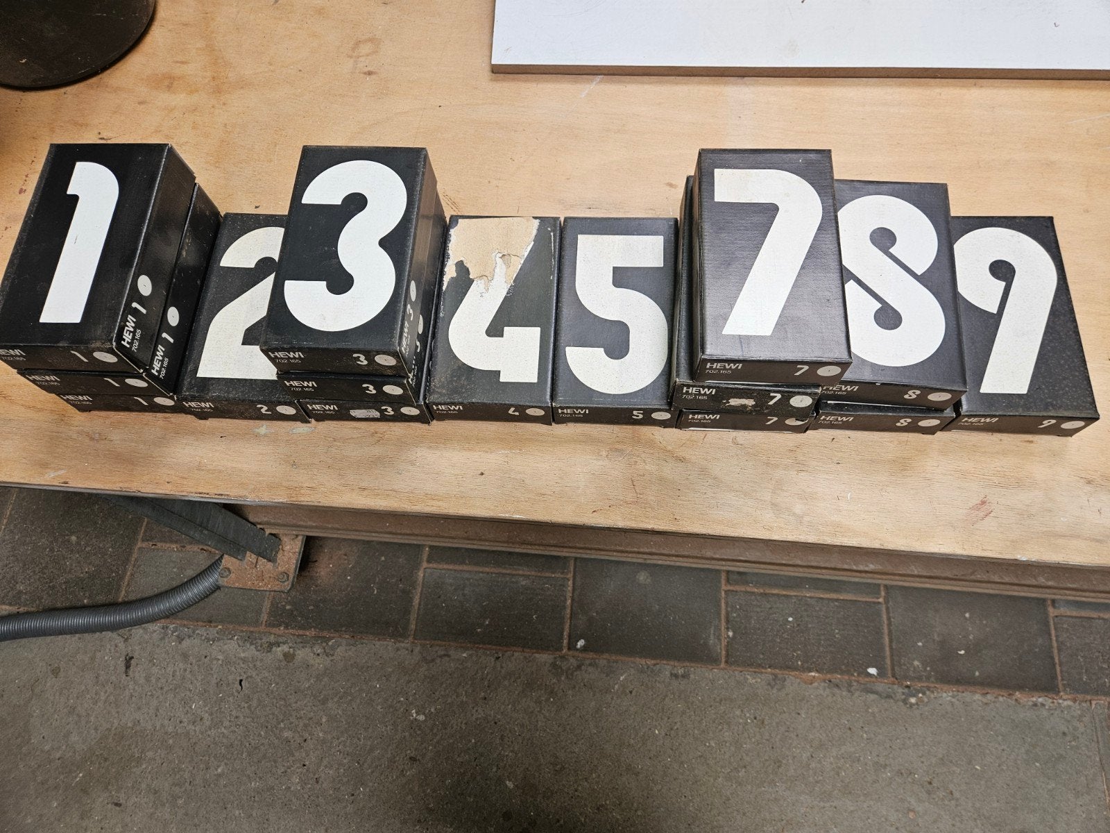 Hewi huisnummers wit 165mm, Onbekend, Ophalen of Verzenden, Zo goed als nieuw, Onbekend