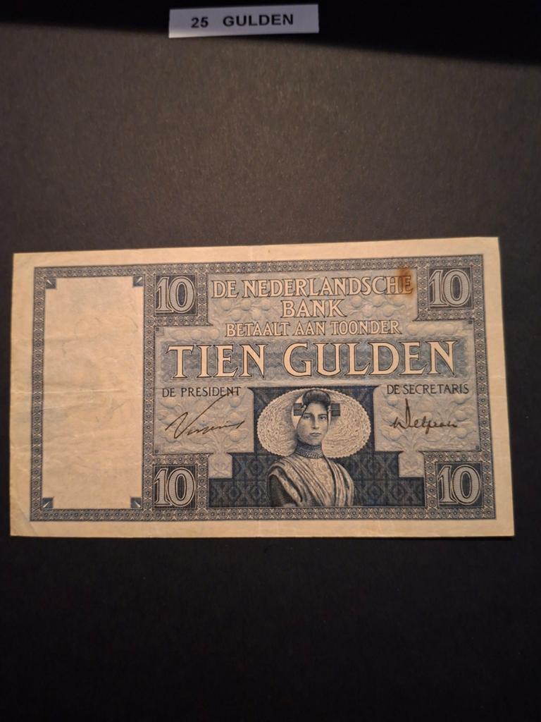10 gulden Zeeuws Meisje uit 1930 in ZF+
Serie UH, Ophalen of Verzenden, 10 gulden, Los biljet