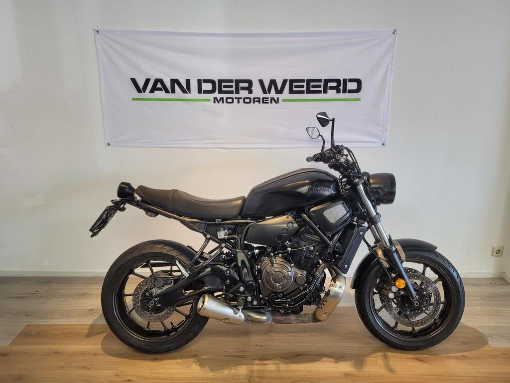 YAMAHA XSR 700 ABS (bj 2022), 2 cilinders, Motorrijbewijs A, Bedrijf, Onbekend