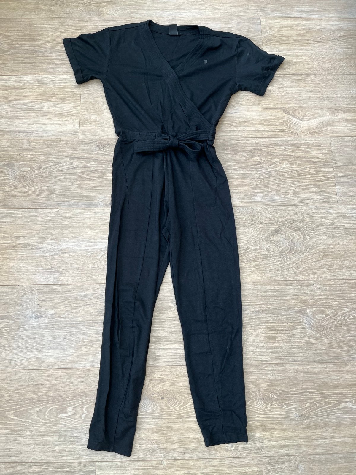 G-Star Raw Zwarte Jumpsuit Maat S, Kleding | Dames, Jumpsuits, Ophalen of Verzenden, Zo goed als nieuw, Maat 36 (S), Zwart