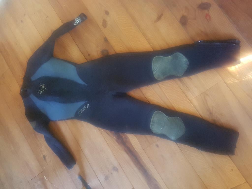 Wetsuit maat 40,  7mm bare, Watersport en Boten, Ophalen of Verzenden, Gebruikt, Dame of Heer, Wetsuit
