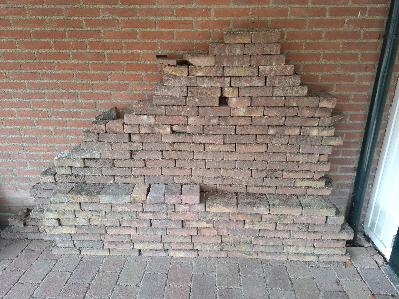 Klinkers en tuintegels, Ophalen, Beton, Klinkers