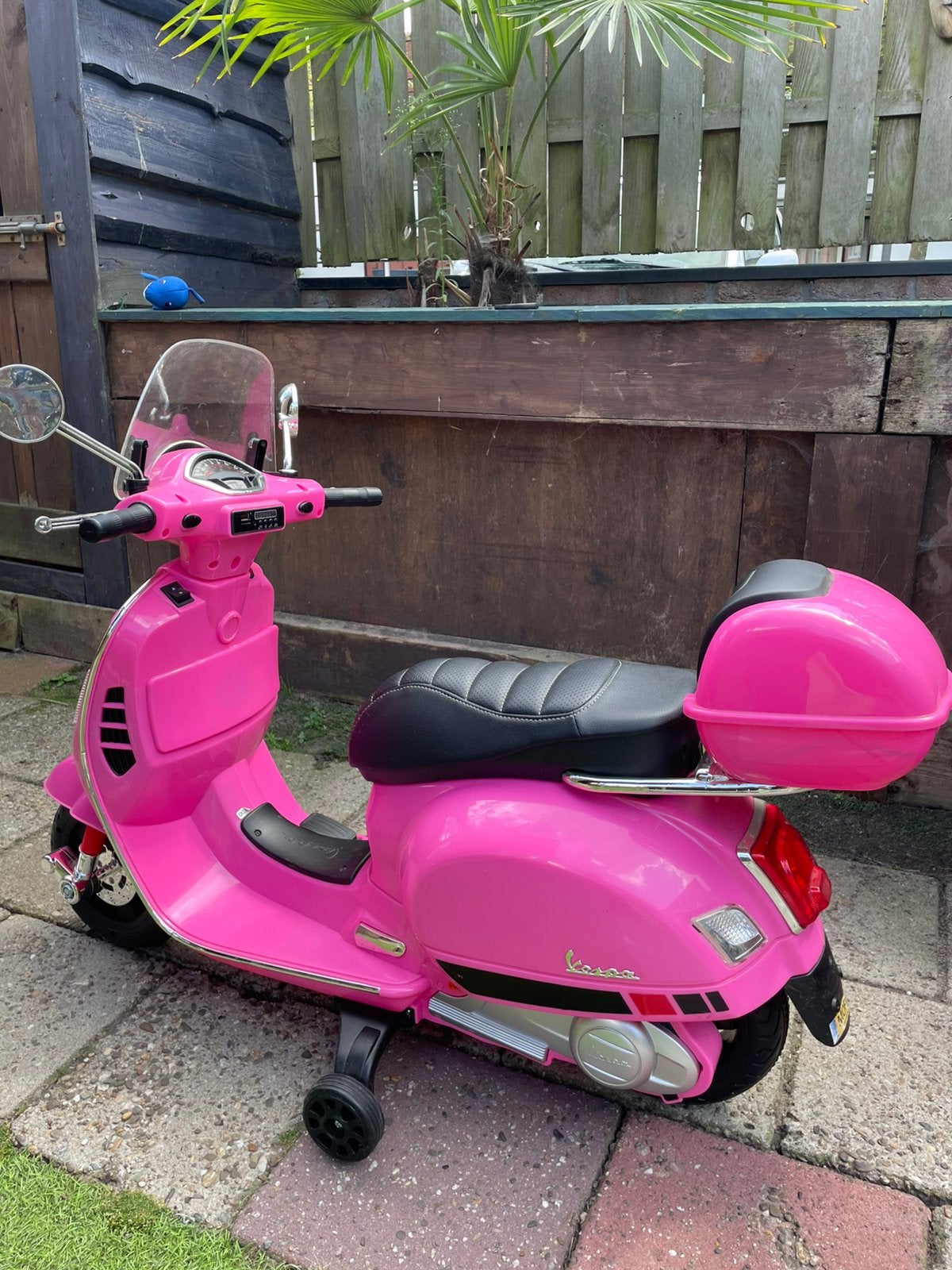 Mini scooter roze, Ophalen, Zo goed als nieuw