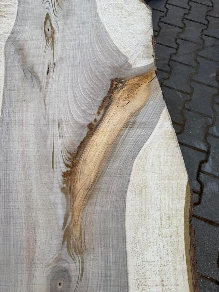Walnoot schaaldelen hele stam 400 euro, Ophalen, Zo goed als nieuw, 250 cm of meer, Planken