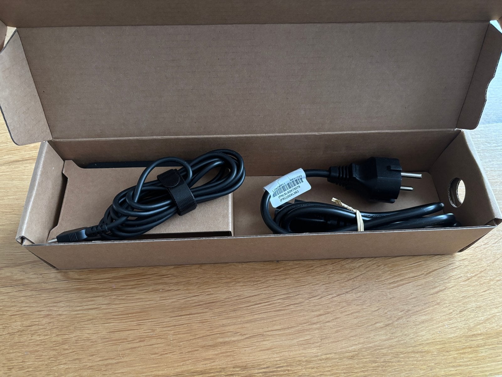 Nieuwe originele Lenovo 65W USB-C oplader, Computers en Software, Laptop-opladers, Ophalen of Verzenden, Nieuw
