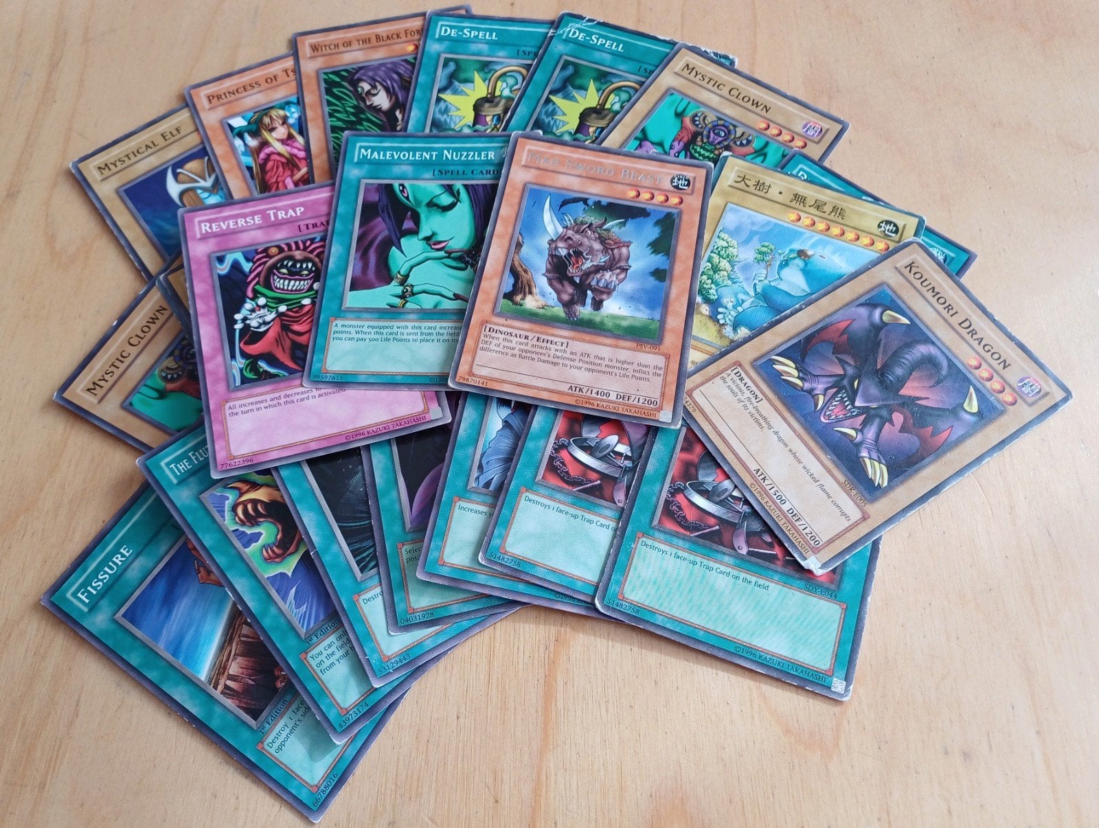 Yu-Gi-Oh kaarten set 26 stuks, Ophalen of Verzenden, Zo goed als nieuw, Meerdere kaarten