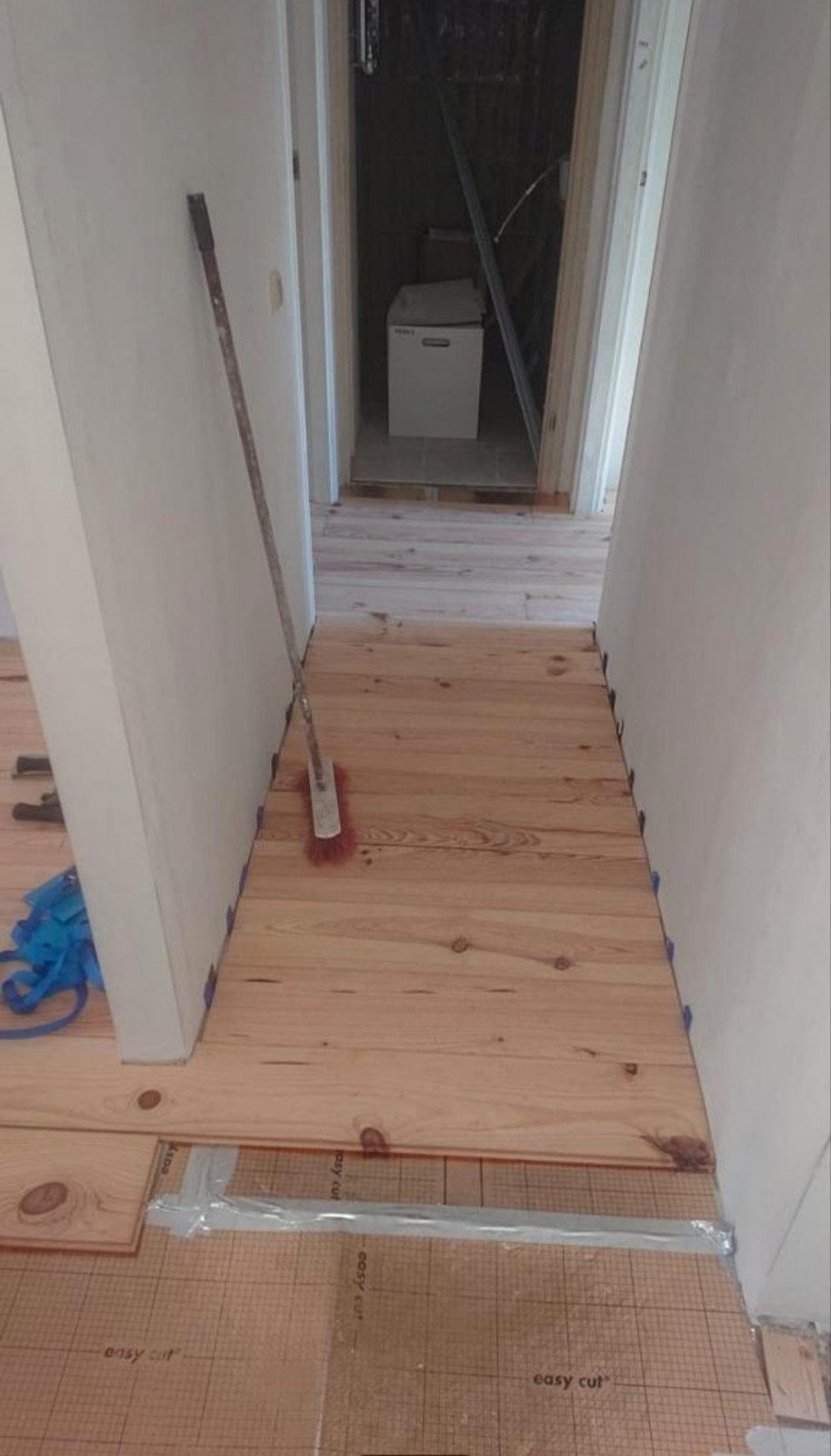 Gebruikt  eiken, grenen, pvc en laminaat, leggen 8,- per m2, Gebruikt, 75 m² of meer, Modern en klassiek, Ophalen