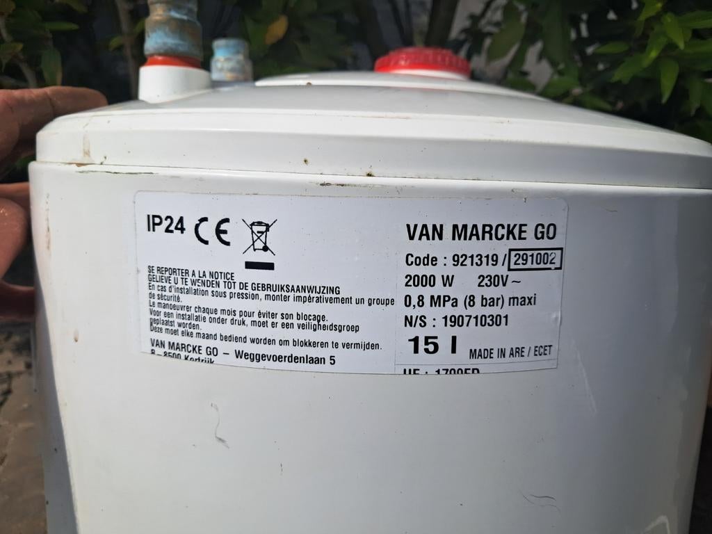 Keukenboiler 15L onderbouw met aansluitset 2000watt, Doe-het-zelf en Verbouw, Geisers en Boilers, Minder dan 20 liter, Ophalen of Verzenden