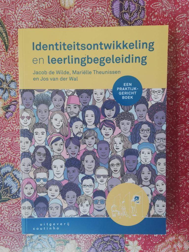 Identiteitsontwikkeling en leerlingbegeleiding, Boeken, Verzenden, HBO, Zo goed als nieuw, Gamma