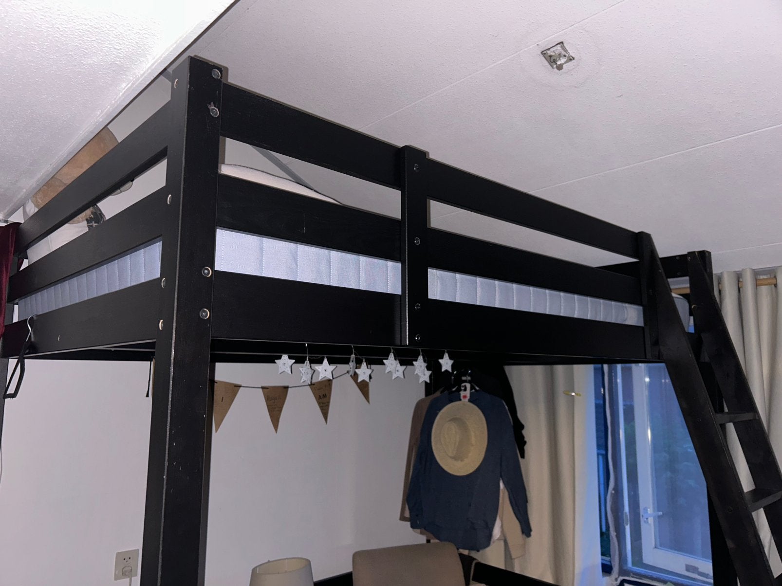Ikea Stora hoogslaper kleur zwart/donkerbruin, Huis en Inrichting, Ophalen, Gebruikt, Tweepersoons, 90 cm