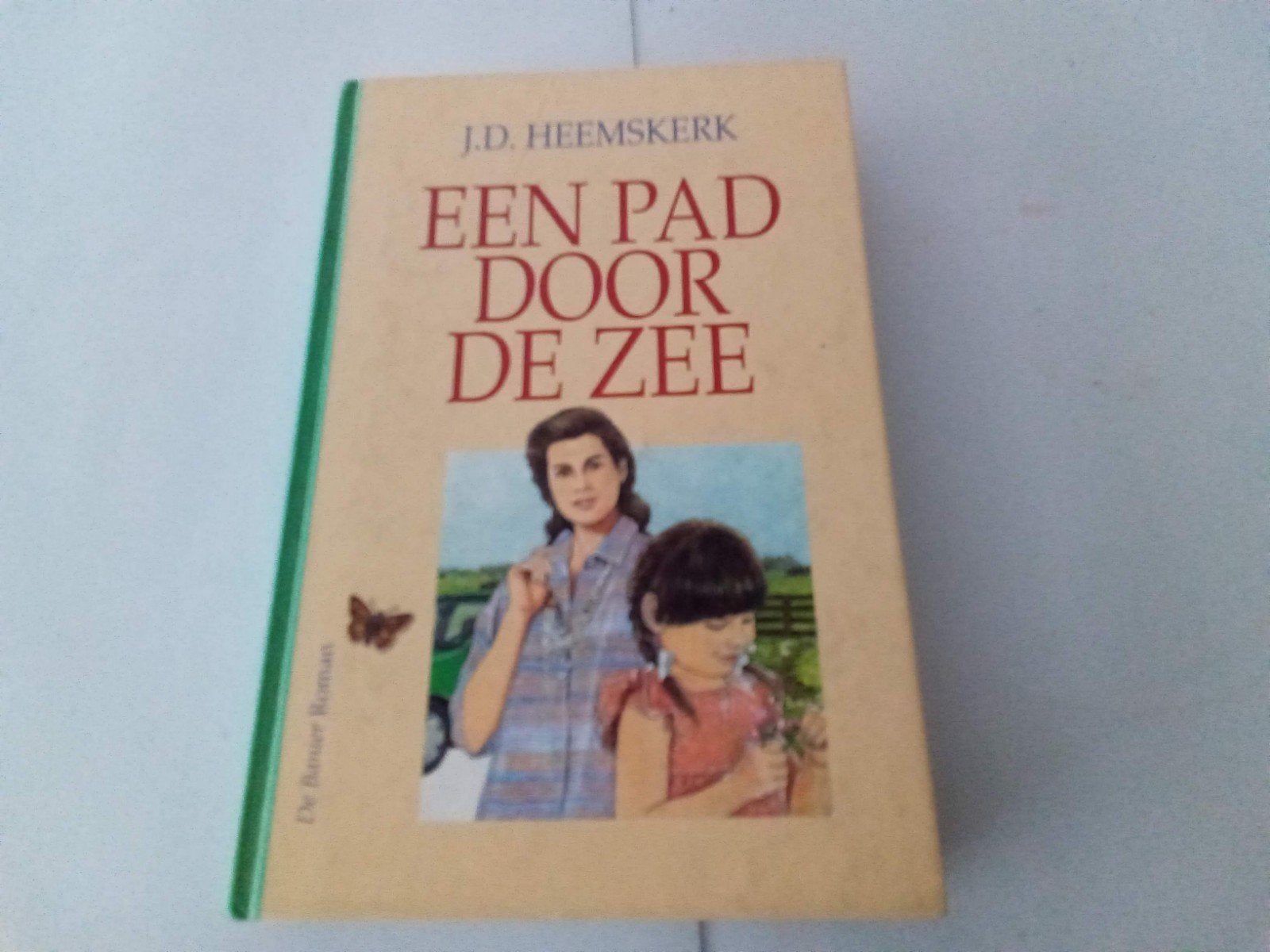 Een pad door de zee ( J.D Heemskerk, Boeken, Ophalen of Verzenden, Gelezen