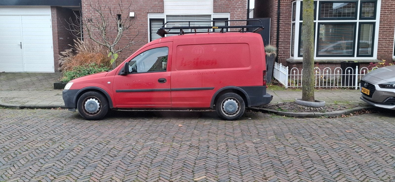 Opel Combo 1.3 DT H AC 2005, Auto's, Bestelauto's, Particulier, Opel, Diesel, Euro 4, Handgeschakeld, Origineel Nederlands, Rood
