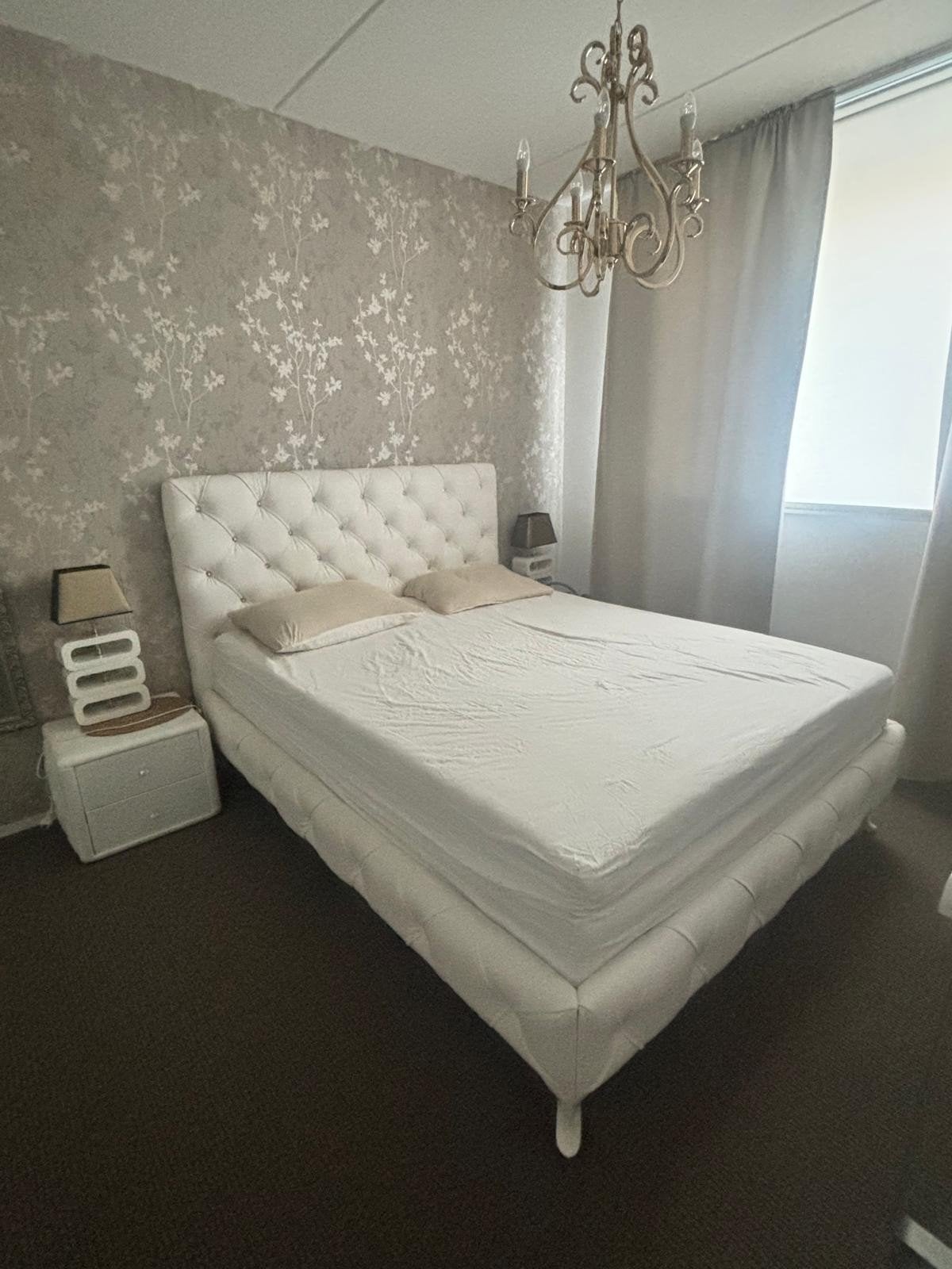 Goossens Tweepersoonsbed 160x200 Gebroken Wit met Nachtkastj, Ophalen