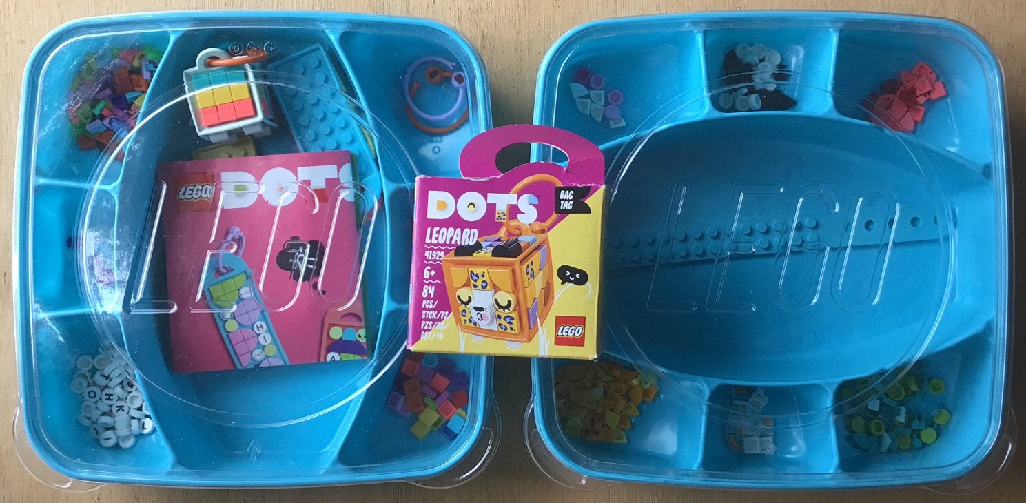 Lego Dots armband, taslabel (4x) en tashanger (2x) - ZGAN, Ophalen of Verzenden, Zo goed als nieuw, Overige typen, Lego