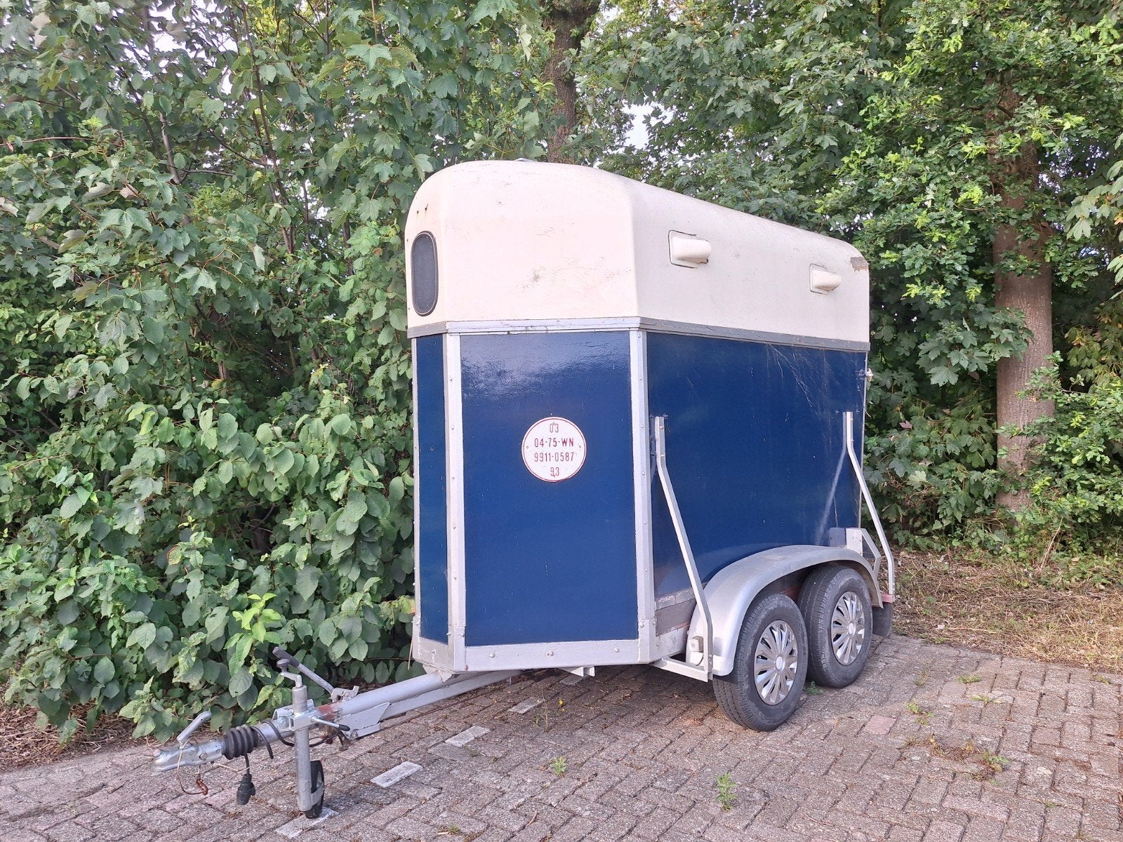 Geremde dubbelasser paardentrailer in goede staat, Ophalen of Verzenden, Gebruikt
