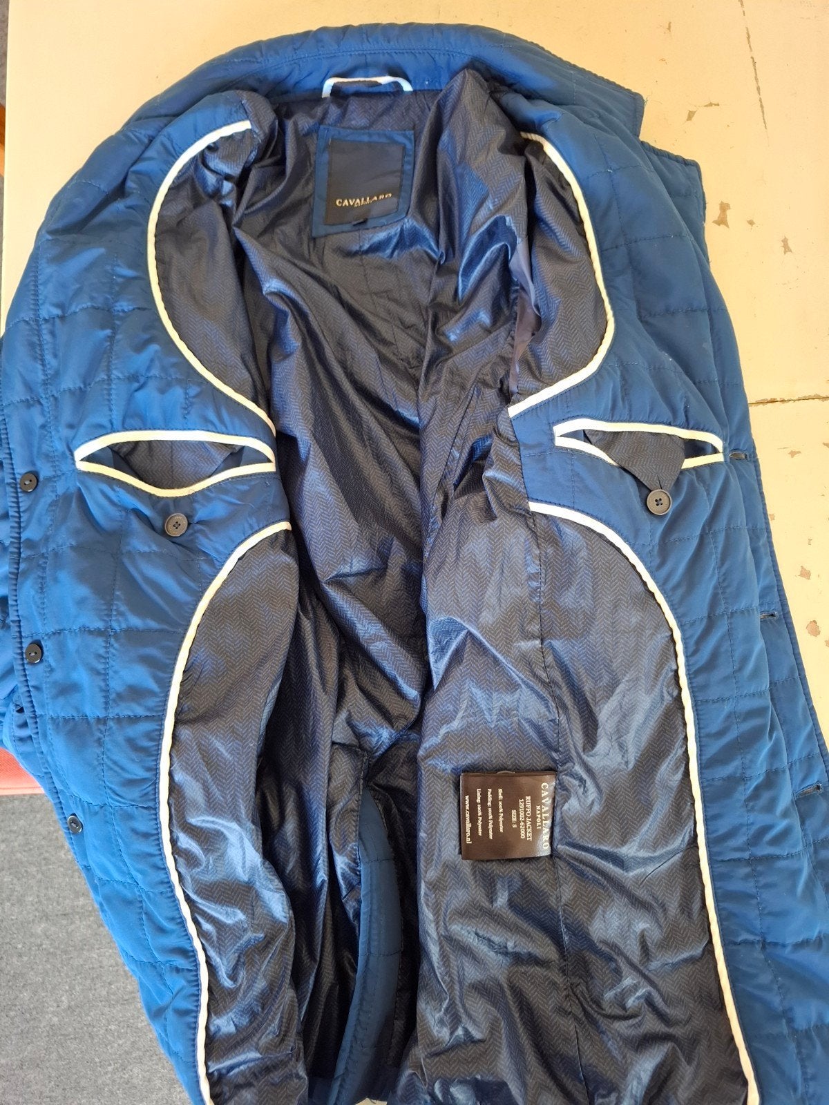 Cavallaro Napoli gewatteerde jas - Maat S, Blauw, Ophalen of Verzenden, Zo goed als nieuw, Maat 46 (S) of kleiner
