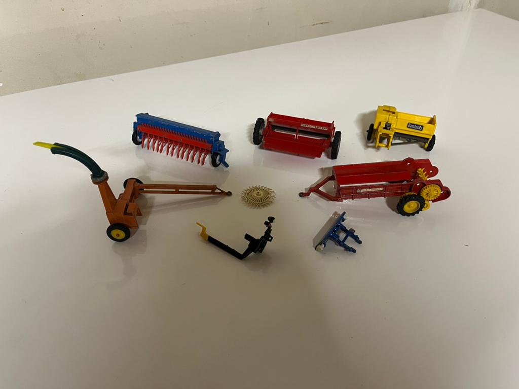 Britains, PARTIJ schade/onderdelen modellen, Schaal 1:32, Ophalen of Verzenden, Gebruikt, Tractor of Landbouw, Britains