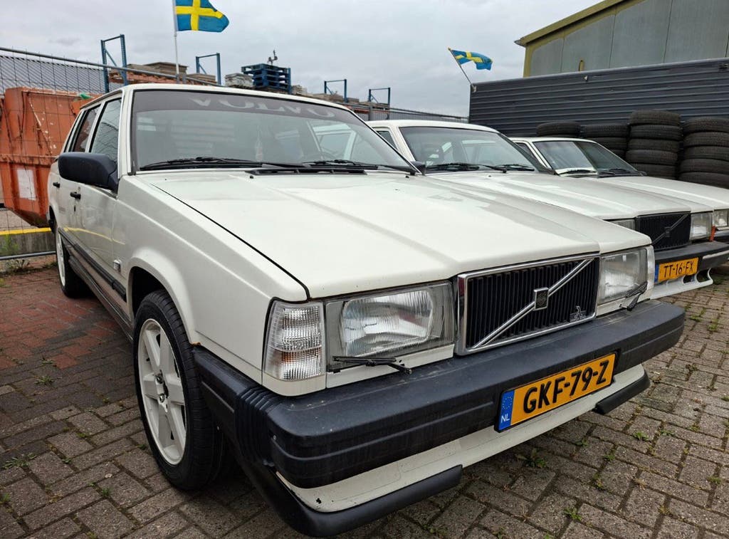 Volvo 740 1987 2.0 Oldtimer, foto 2