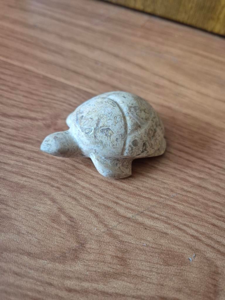 Stenen schildpad van speksteen, Ophalen of Verzenden, Gebruikt, Dier