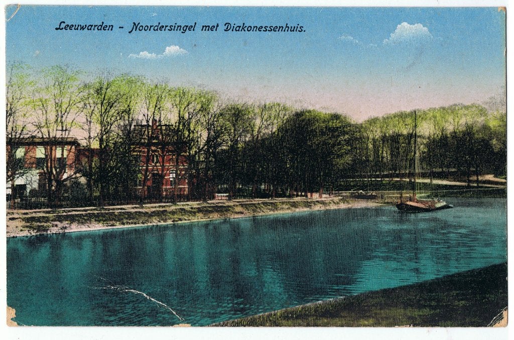 Leeuwarden,Noordersingel met Diakonessenhuis, verstuurd 1926, Verzenden, 1920 tot 1940, Gelopen, Friesland
