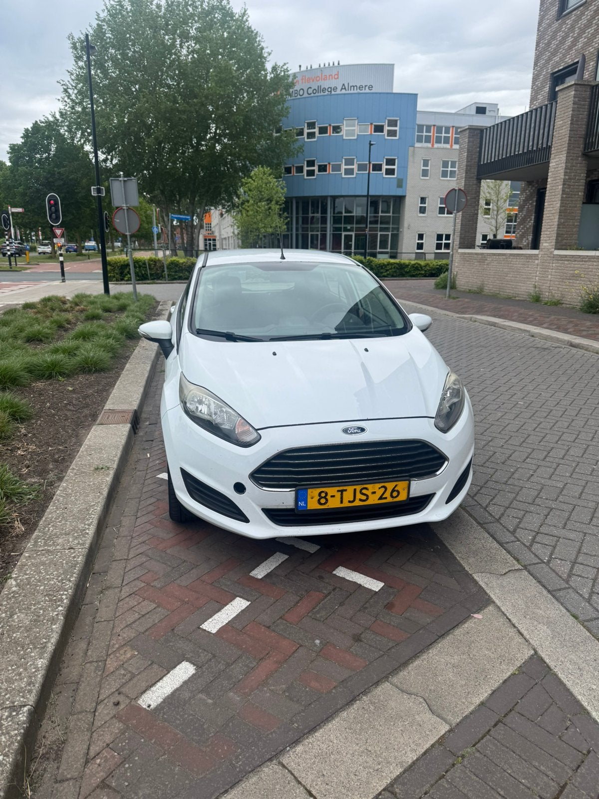 Ford Fiësta 1.0 65PK 5D S/S 2014 Wit, Auto-onderdelen, Ophalen