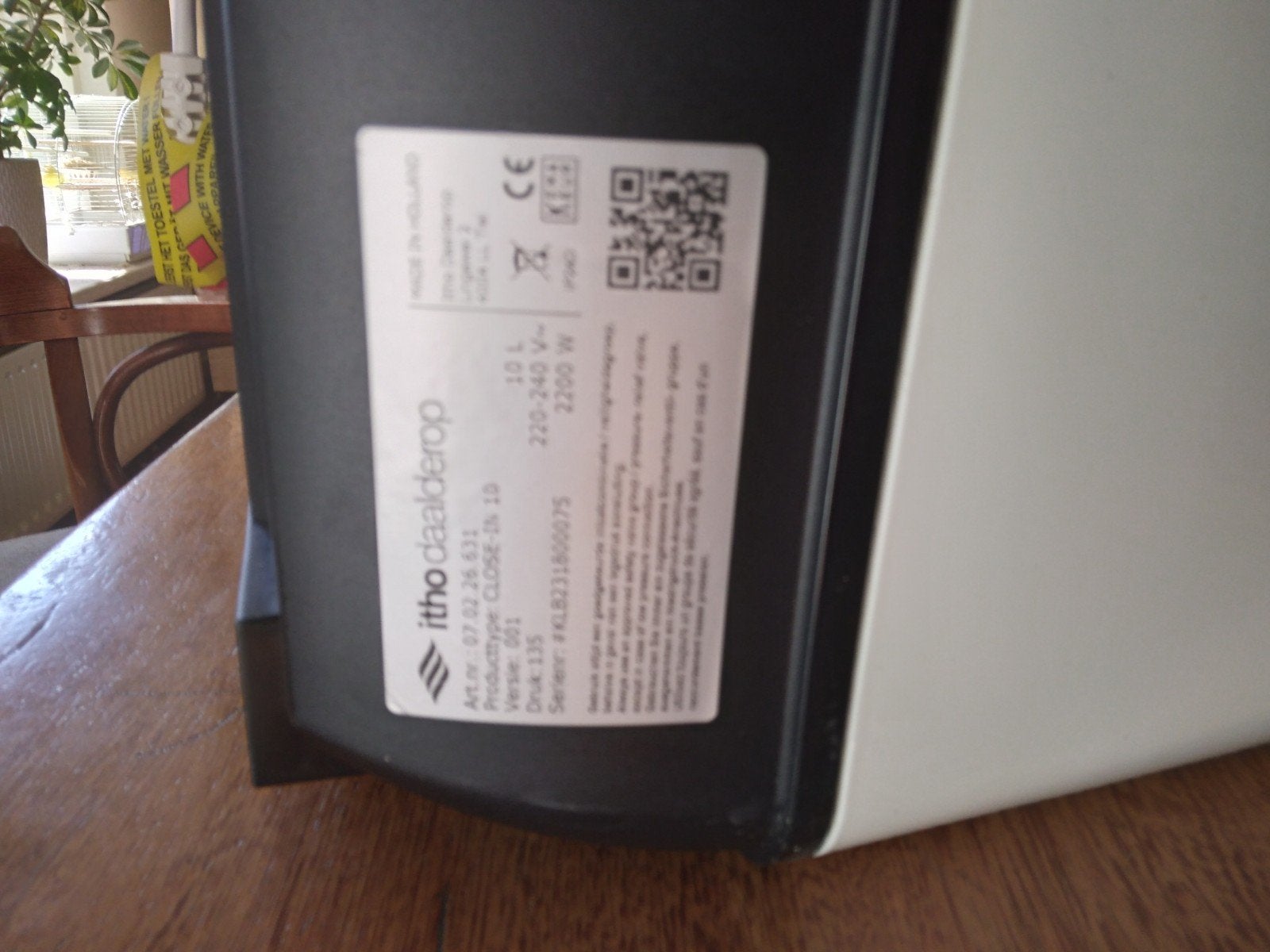 Itho Daalderop Close-in 10 keukenboiler, Aardgas, Nieuw, Minder dan 3 jaar oud, Minder dan 20 liter