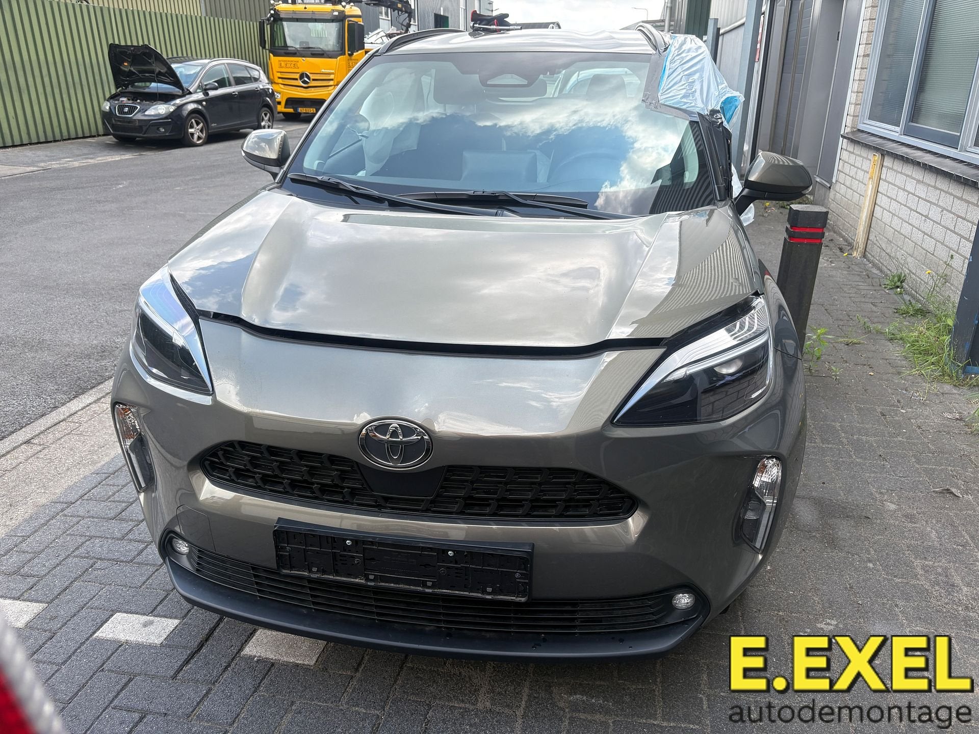 Voorkop Toyota Yaris Cross (PB1/PJ1) 1.5 Hybrid vanaf 2020, Gebruikt, -, Voor, Ophalen of Verzenden