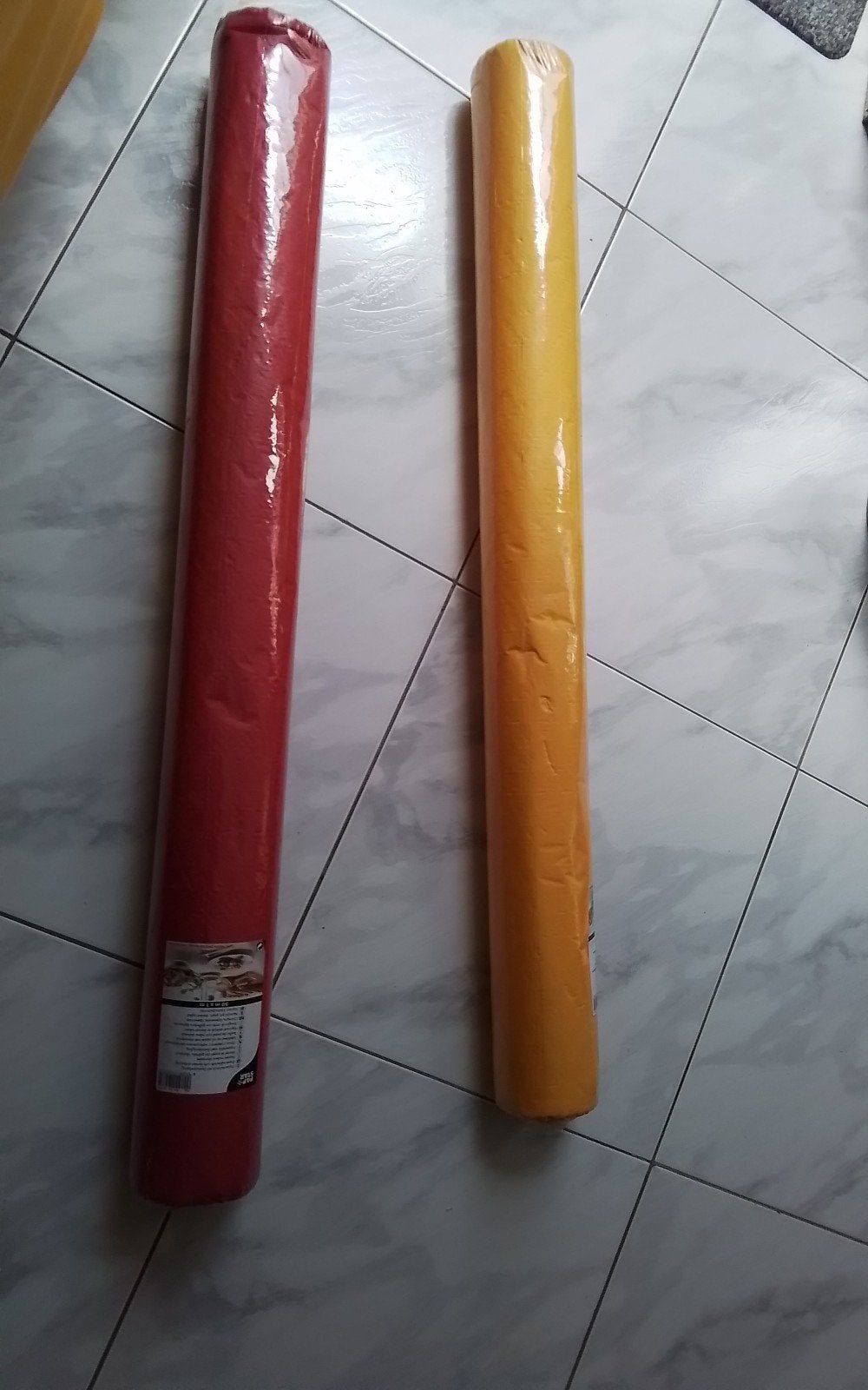 Nieuwe rollen  papieren tafelkleed, Ophalen of Verzenden, Nieuw, Rechthoek