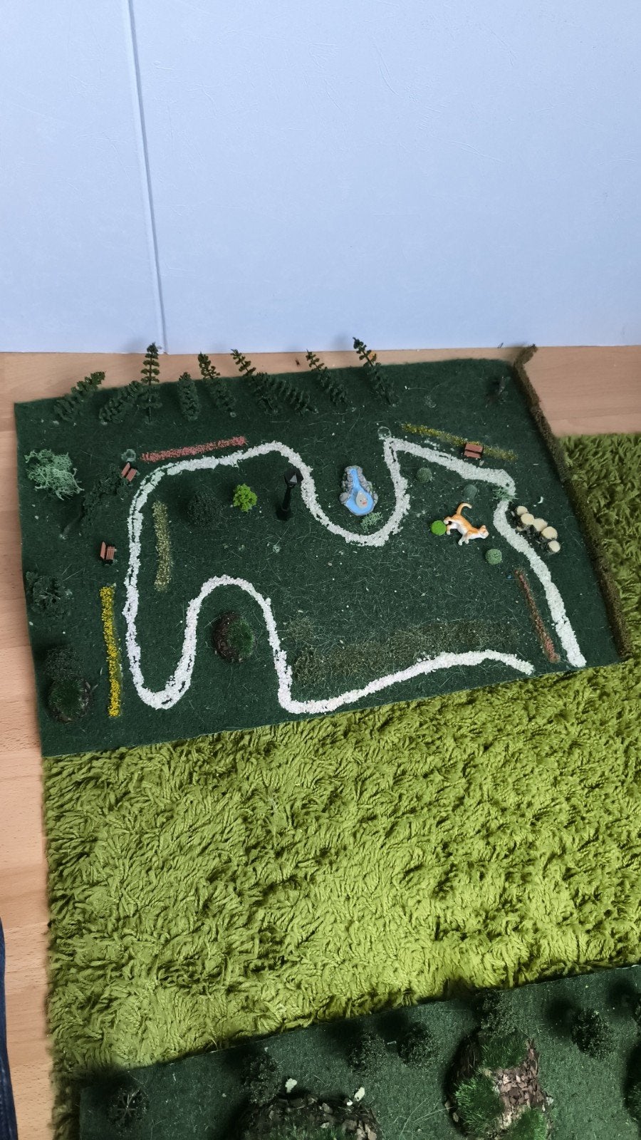 Miniatuur Park Diorama - Handgemaakt, Hobby en Vrije tijd, Ophalen of Verzenden, Zo goed als nieuw, 1:50 of kleiner, Diorama