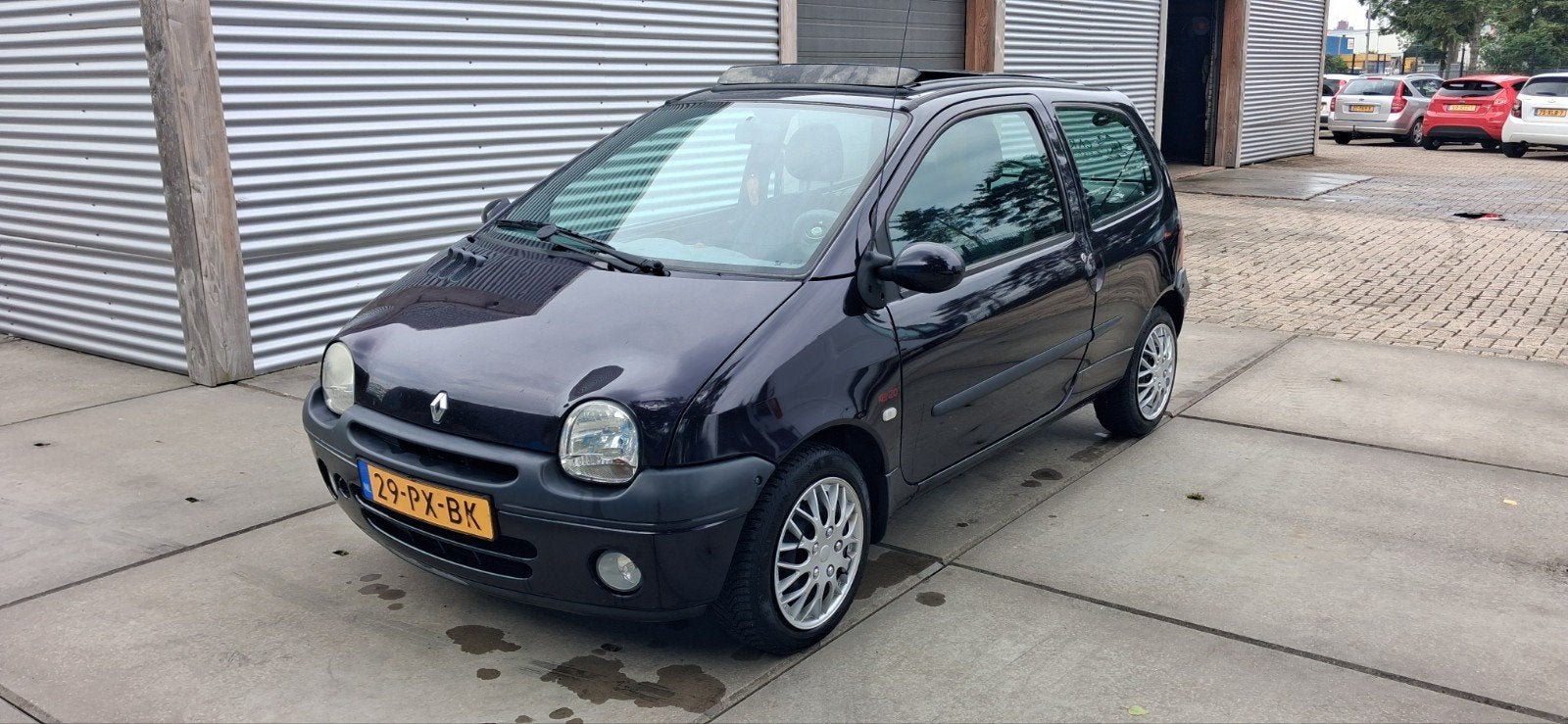 Renault Twingo 1.2 55KW ((111.000 km NAP)) panoramadak, Voorwielaandrijving, 4 cilinders, Origineel Nederlands, Bedrijf
