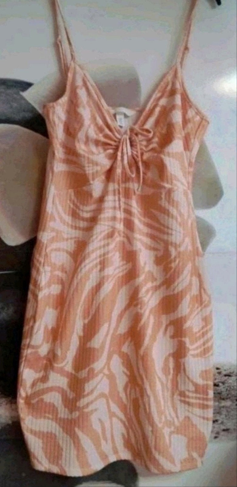 ✅️ ️ Leuke Jurk met schouderbandjes van H&M Maat M, Kleding | Dames, Jurken, Maat 38/40 (M), H&M, Meerkleurig, Ophalen of Verzenden