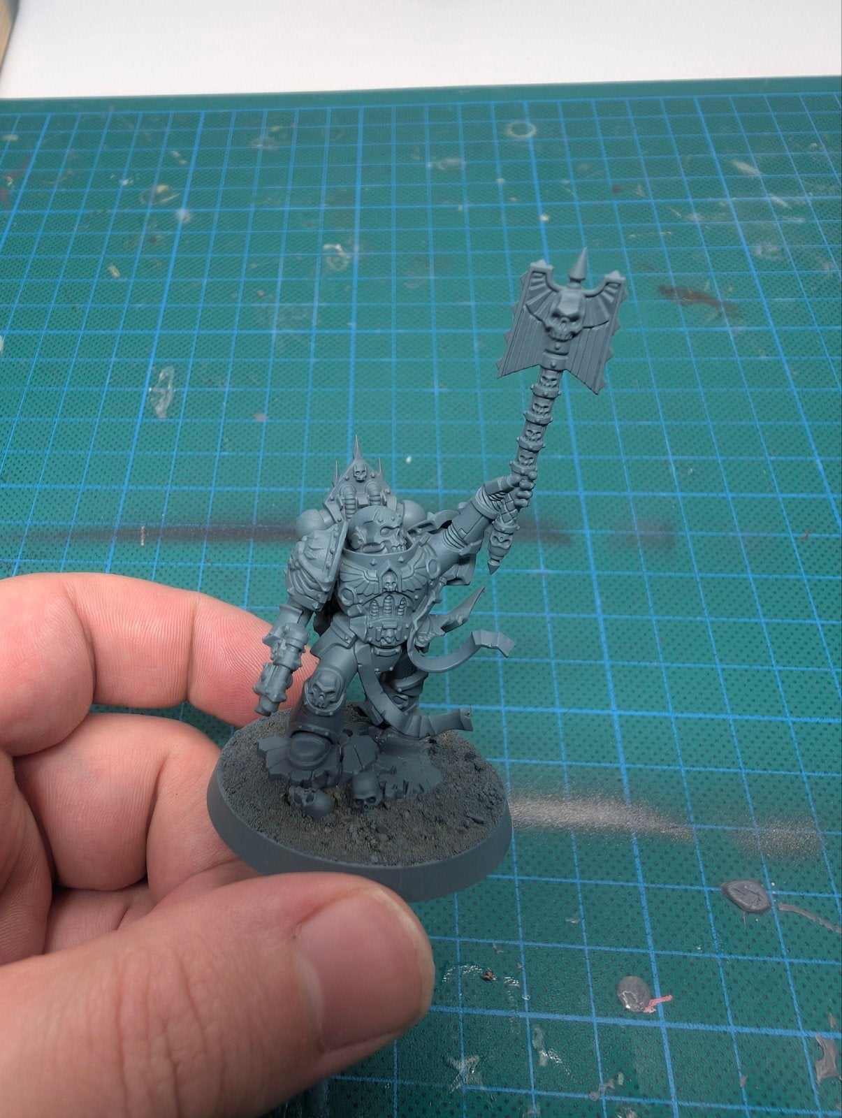 Warhammer 40k Space Marine Chaplain - Geprimed Figuur, Ophalen of Verzenden, Gebruikt, Warhammer 40000, Figuurtje(s)