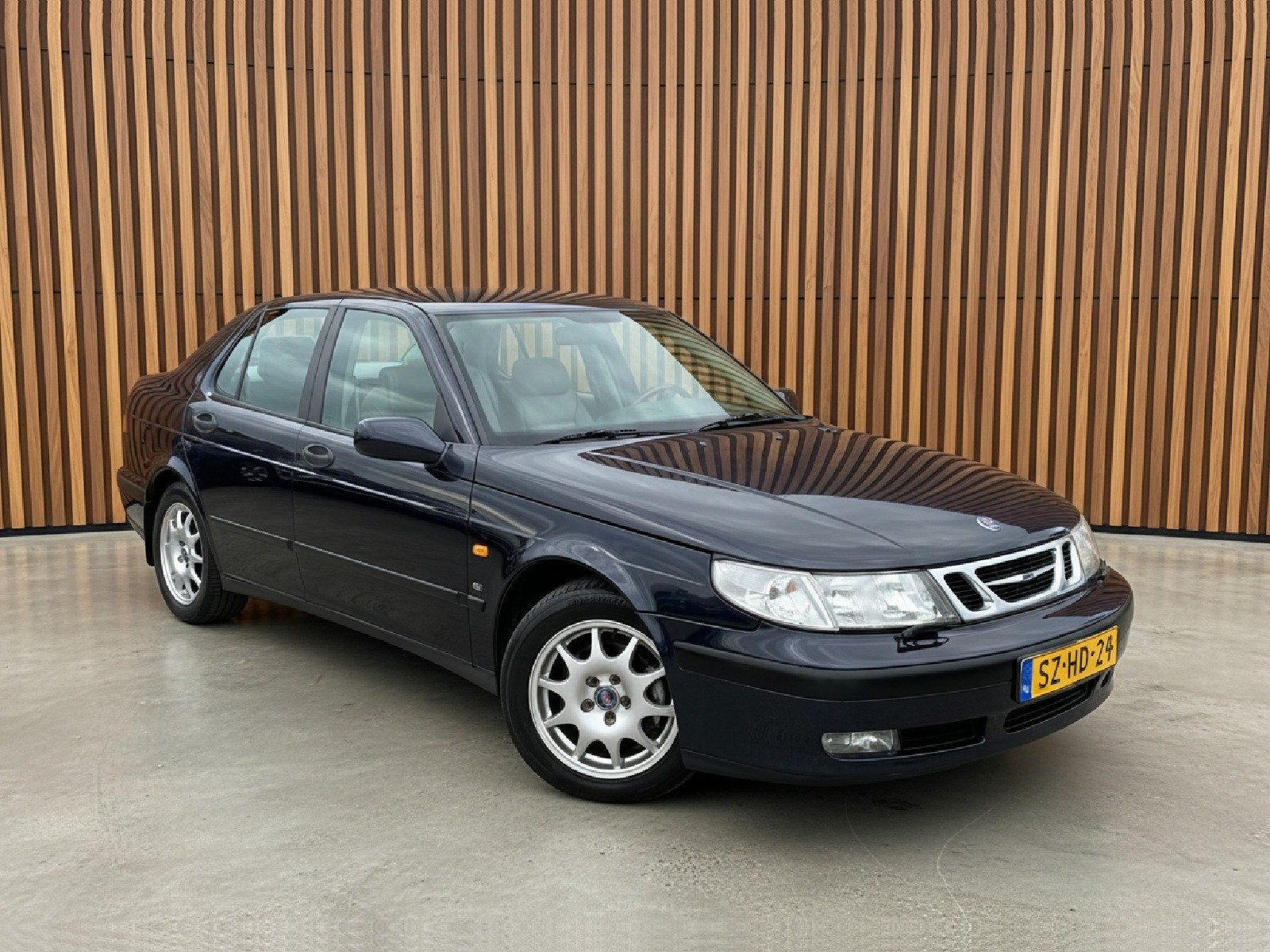 Saab 9-5 2.0t SE | Automaat | Zeer nette staat (bj 1998), Lederen bekleding, 150 pk, Blauw, Bedrijf