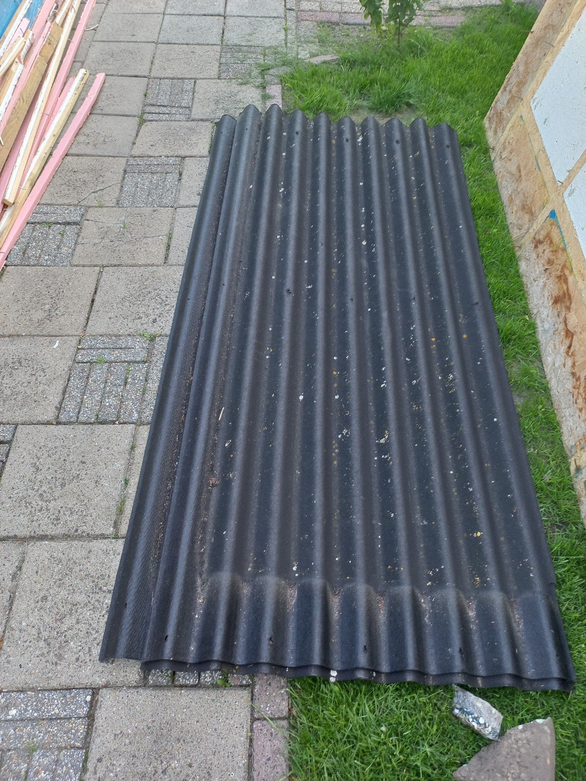 Gratis golfplaten, Doe-het-zelf en Verbouw, Ophalen, Steen of Klei, Zwart, 15 m² of meer