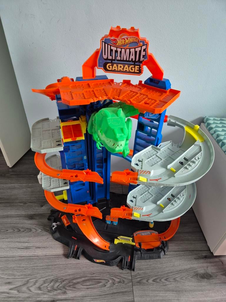 Hot Wheels Ultimate Garage met T-Rex, Ophalen of Verzenden, Nieuw