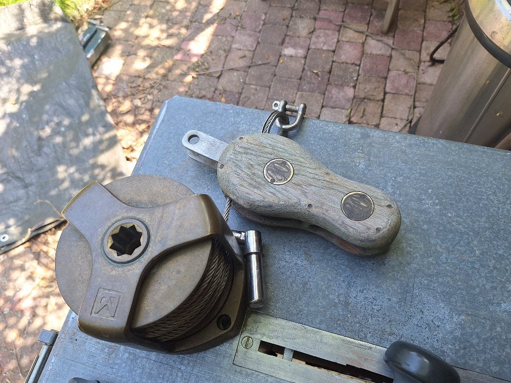 Hijslier, Watersport en Boten, Zeilen en Zeiltoebehoren, Ophalen, Gebruikt, Minder dan 15 m²