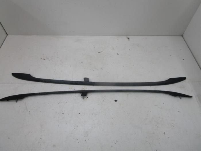 VW Passat B7 Dakdragers Dakrails Zwart set L+R, Auto-onderdelen, Ophalen of Verzenden, Gebruikt