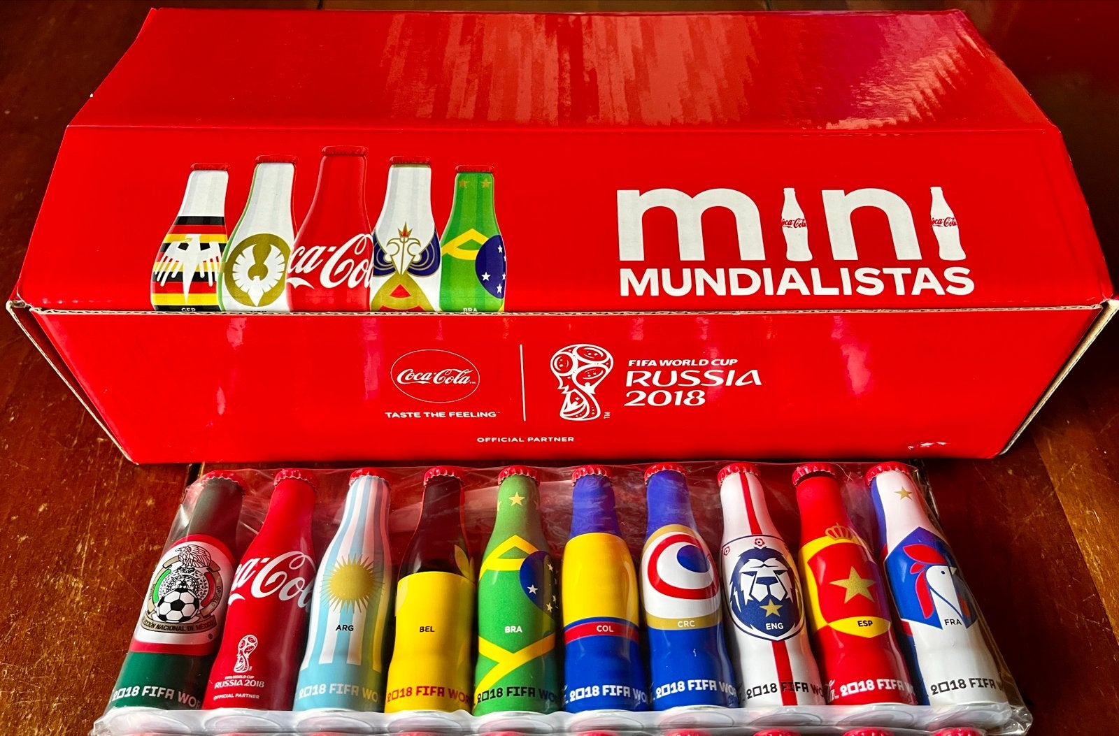 Coca-Cola mini flessen FIFA WK 2018 Collectie, Verzamelen, Ophalen of Verzenden, Nieuw, Overige sporten, Overige typen