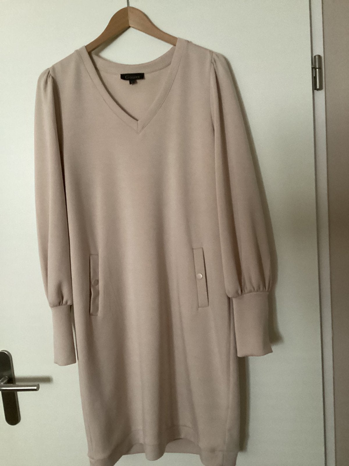 Ecru jurkje maat M/L zomer/najaar, Maat 38/40 (M), Verzenden, Beige, Zo goed als nieuw