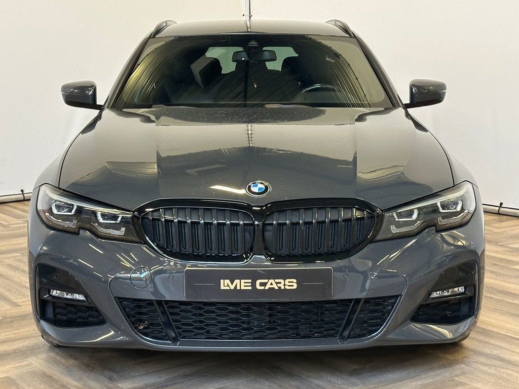 BMW 3-serie Touring 318i Business Edition|M-PAKKET|HUD|NAP|I, Auto's, BMW, Automaat, 1998 cc, Achterwielaandrijving, Gebruikt