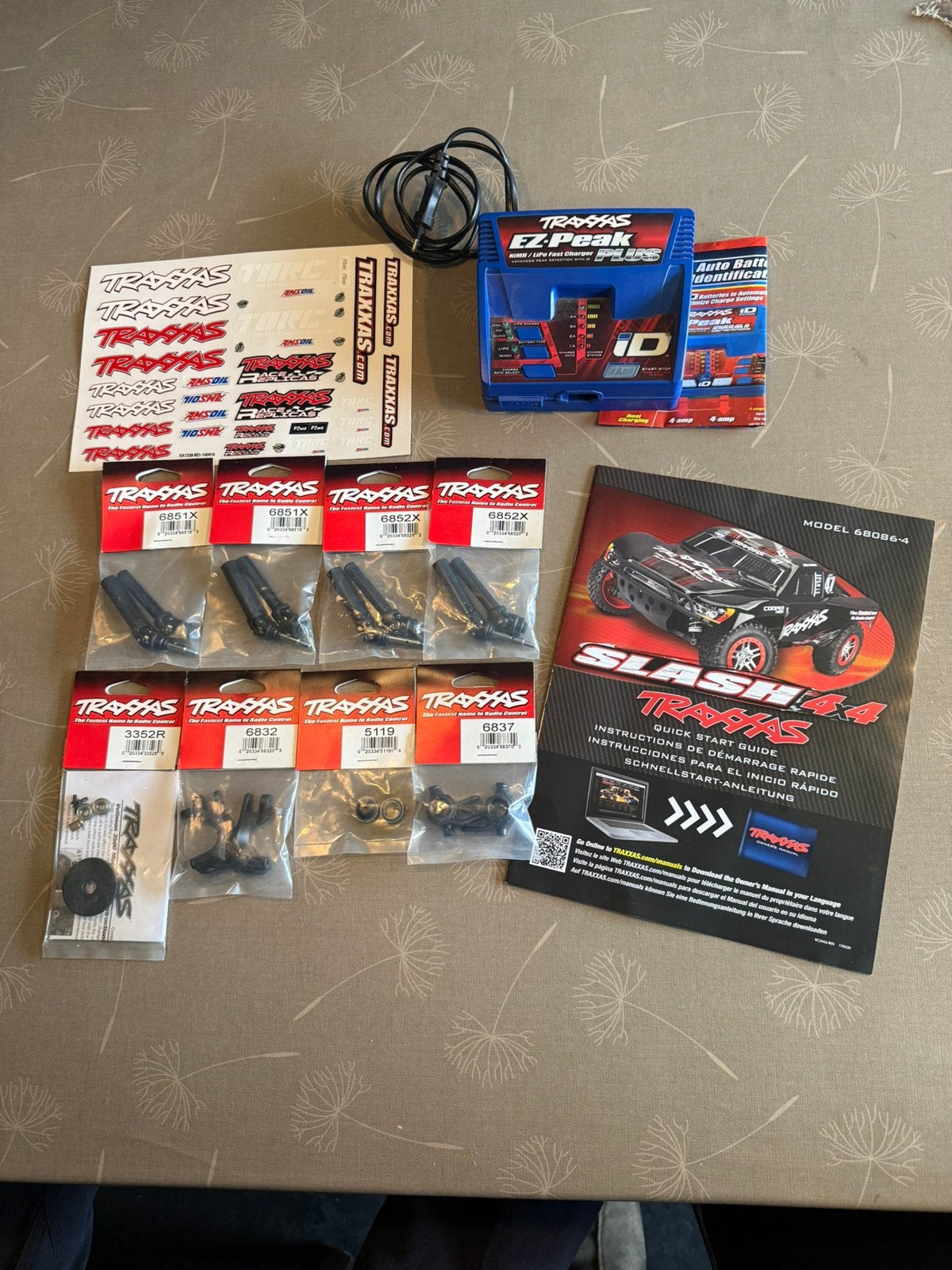 Traxxas onderdelen, Ophalen of Verzenden, Overige schalen, Onderdeel