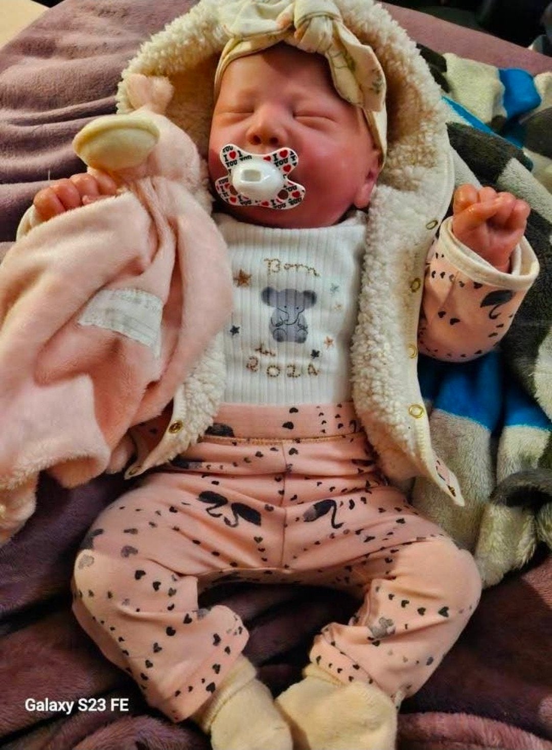 Reborn babypop Chase kit Bonnie Brown met certificaat, Verzamelen, Poppen, Ophalen, Gebruikt, Kleertjes, Levensecht of Reborn