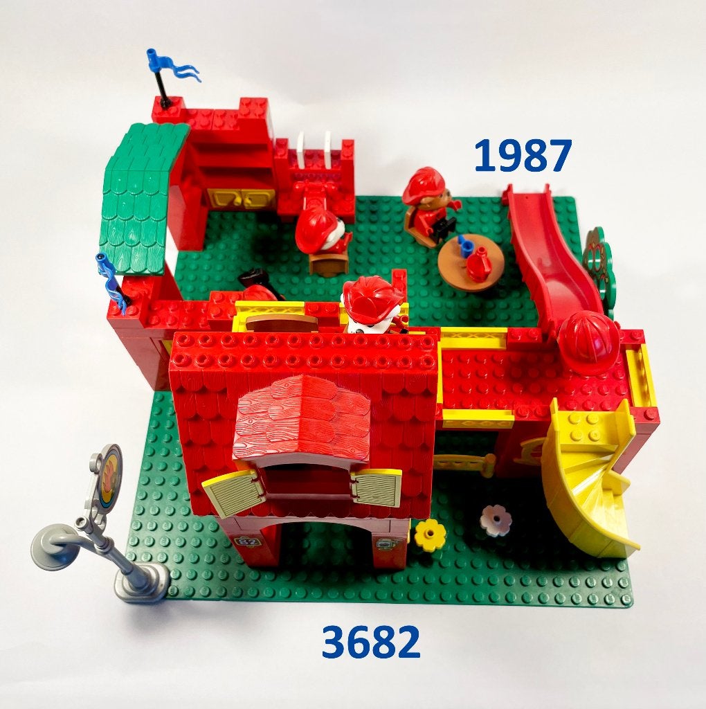 Lego Fabuland 3682 Brandweer kazerne met boekje, Overige thema's, Lego, Ophalen of Verzenden, Zo goed als nieuw