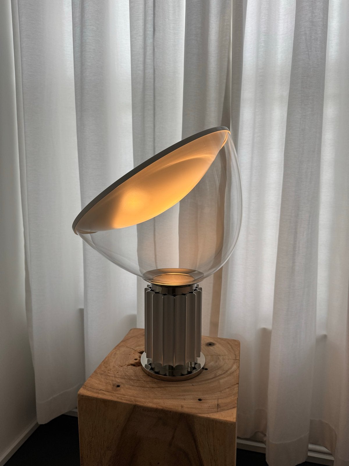 Flos Taccia Small Tafellamp - Design Klassieker, Ophalen, Glas, Zo goed als nieuw, Zilver