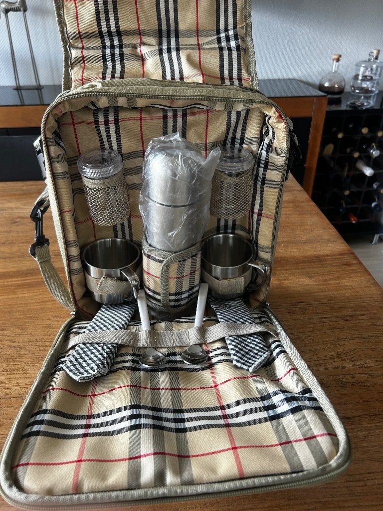 Picknick draagtas voor 2 personen., Ophalen, Zo goed als nieuw