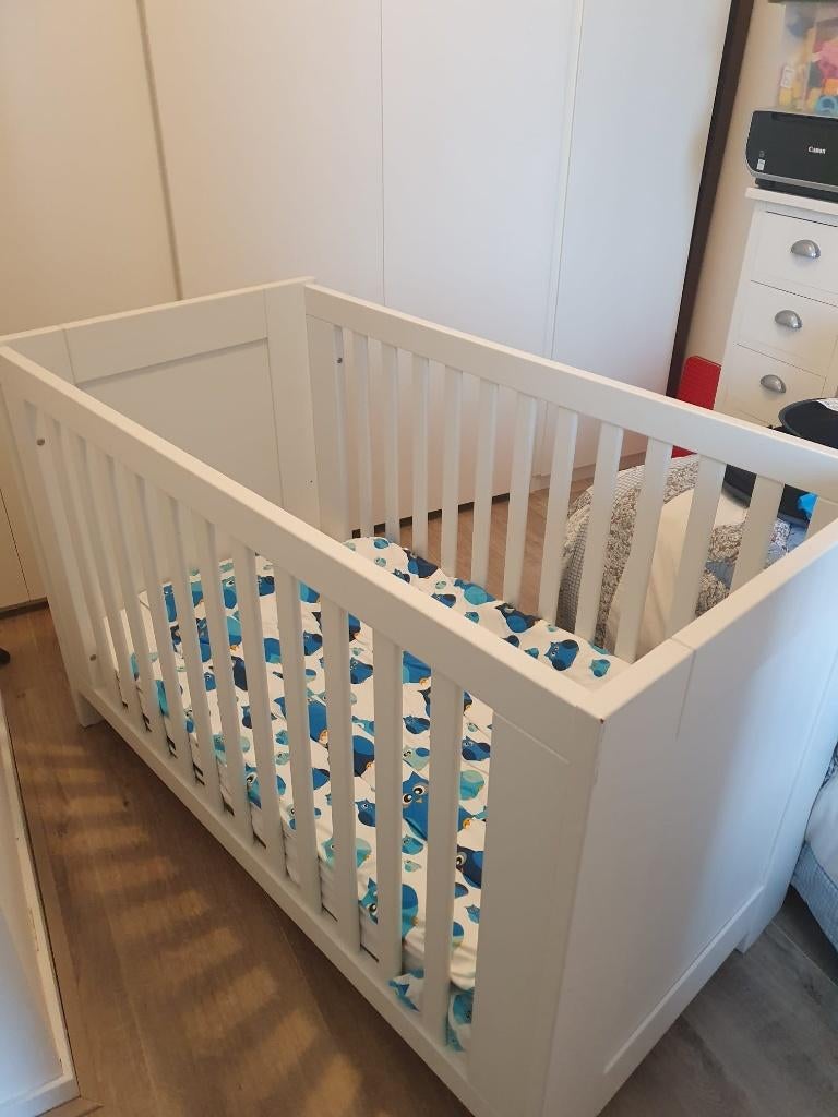 Een mooie witte TWF ledikant, Ophalen, Zo goed als nieuw, Lattenbodem, Minder dan 140 cm