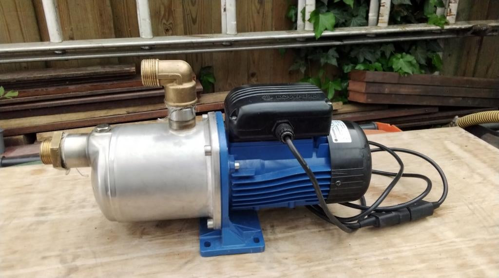 Professionele Waterpomp Lowara 3HM04  P05MSHVBEXF 4,2 m3 p/h, Ophalen of Verzenden, Beregeningspomp