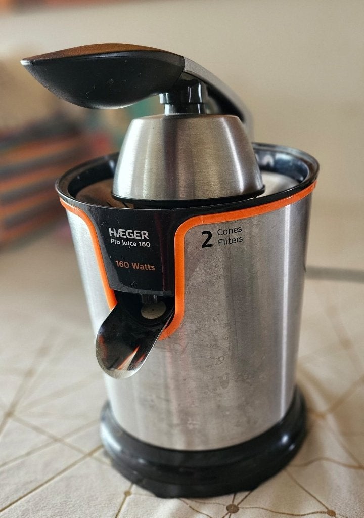Haeger Pro Juice Citruspers Elektrisch - 160W, Witgoed en Apparatuur, Juicers, Ophalen of Verzenden, Zo goed als nieuw, Elektrisch