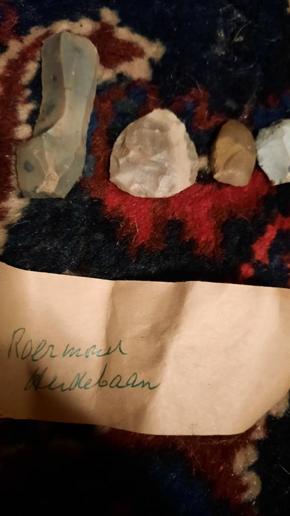 Vuistbijl biface werktuigen  Roermond, Ophalen of Verzenden