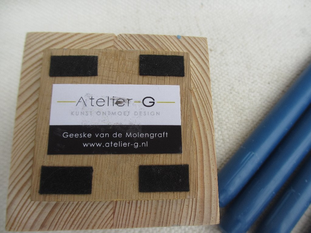 Minimalistische kandelaar Geeske van der Molengraft, Overige materialen, Overige kleuren, Ophalen of Verzenden, Zo goed als nieuw